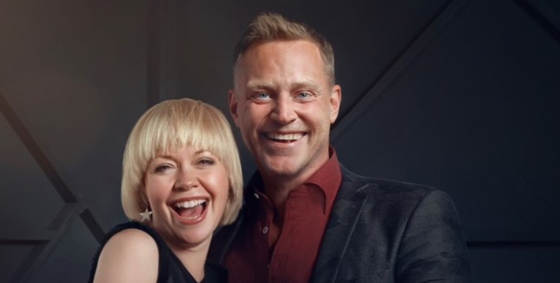 Promobilde for Britt Synnoeve Johansen Heine Totland hotellpakke med billetter