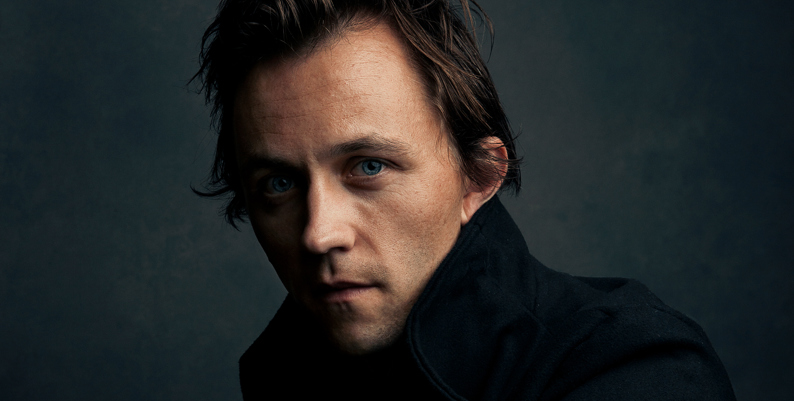 Promobilde for Sondre Lerche i Grieghallen hotellpakke med billetter
