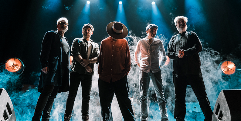 Promobilde for Vamp - Syr ei blonda hotellpakke med billetter