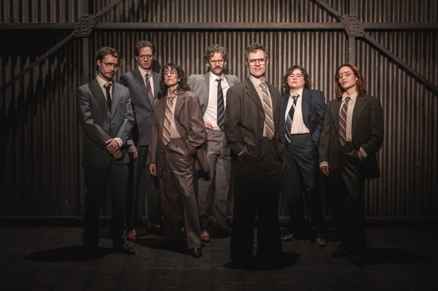 Link til Treholt hotellpakke med billetter